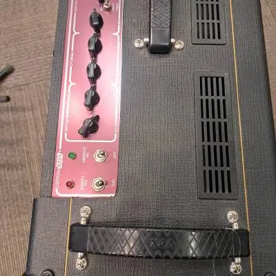 Store Special Product - Vox - AC30CC2
